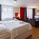 Urpin فندق