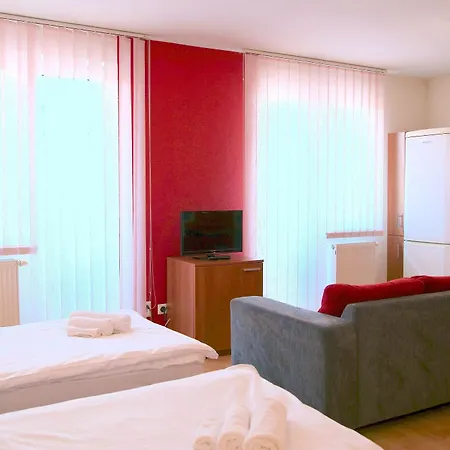 Hotel Urpin City 3*