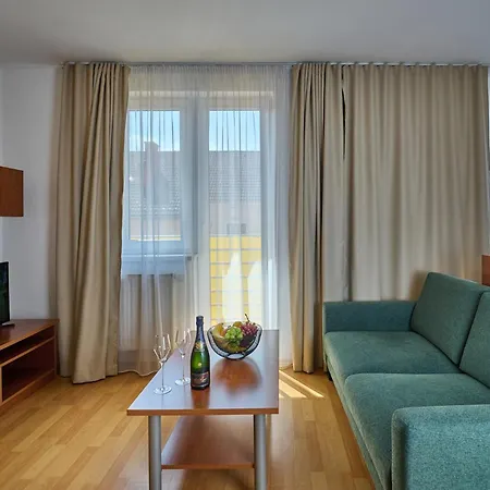 Hotel Urpin City