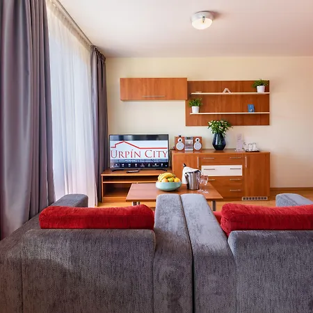Hotel Urpín 3*