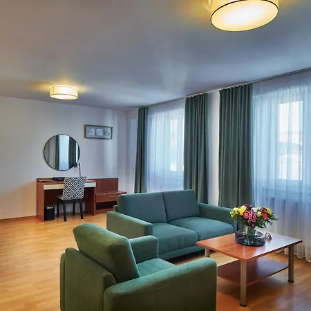 Urpin 3* Banská Bystrica