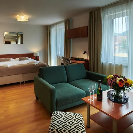 Urpin Hotel 3*