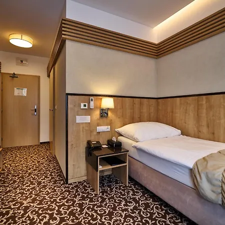 Hotel Hotel Urpin City 3*
